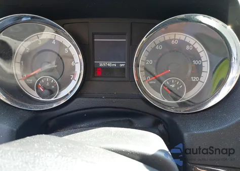 2013 Dodge Grand Caravan Sxt z USA, uszkodzony, nr VIN 2C4RDGCG8DR685728